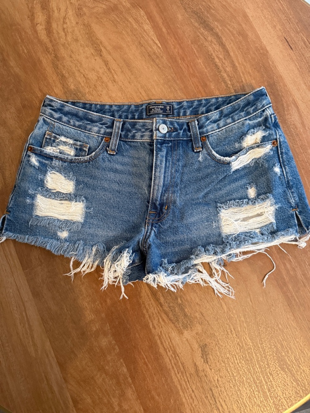 Abercrombie - Distressed Blue Denim Women's Cutoff Shorts - size 28/6